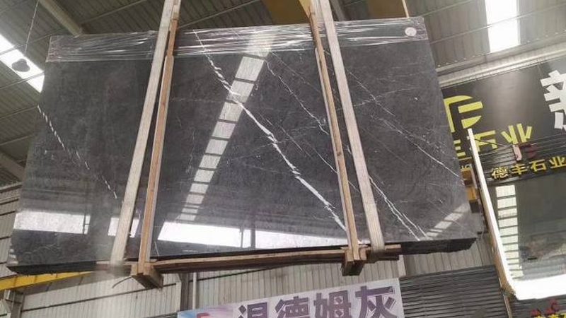 芝麻白花岗岩一平方多重？揭秘其重量背后的秘密**